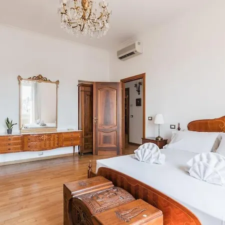 Apartment Charme E Lusso A San Pietro *