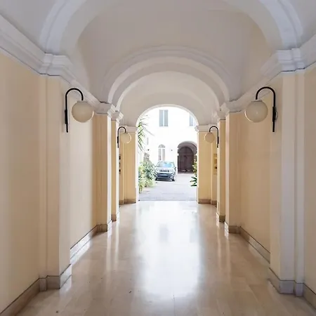 Διαμέρισμα Charme E Lusso A San Pietro