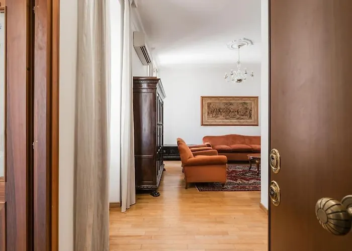 Charme E Lusso A San Pietro *