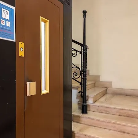 Charme E Lusso A San Pietro *